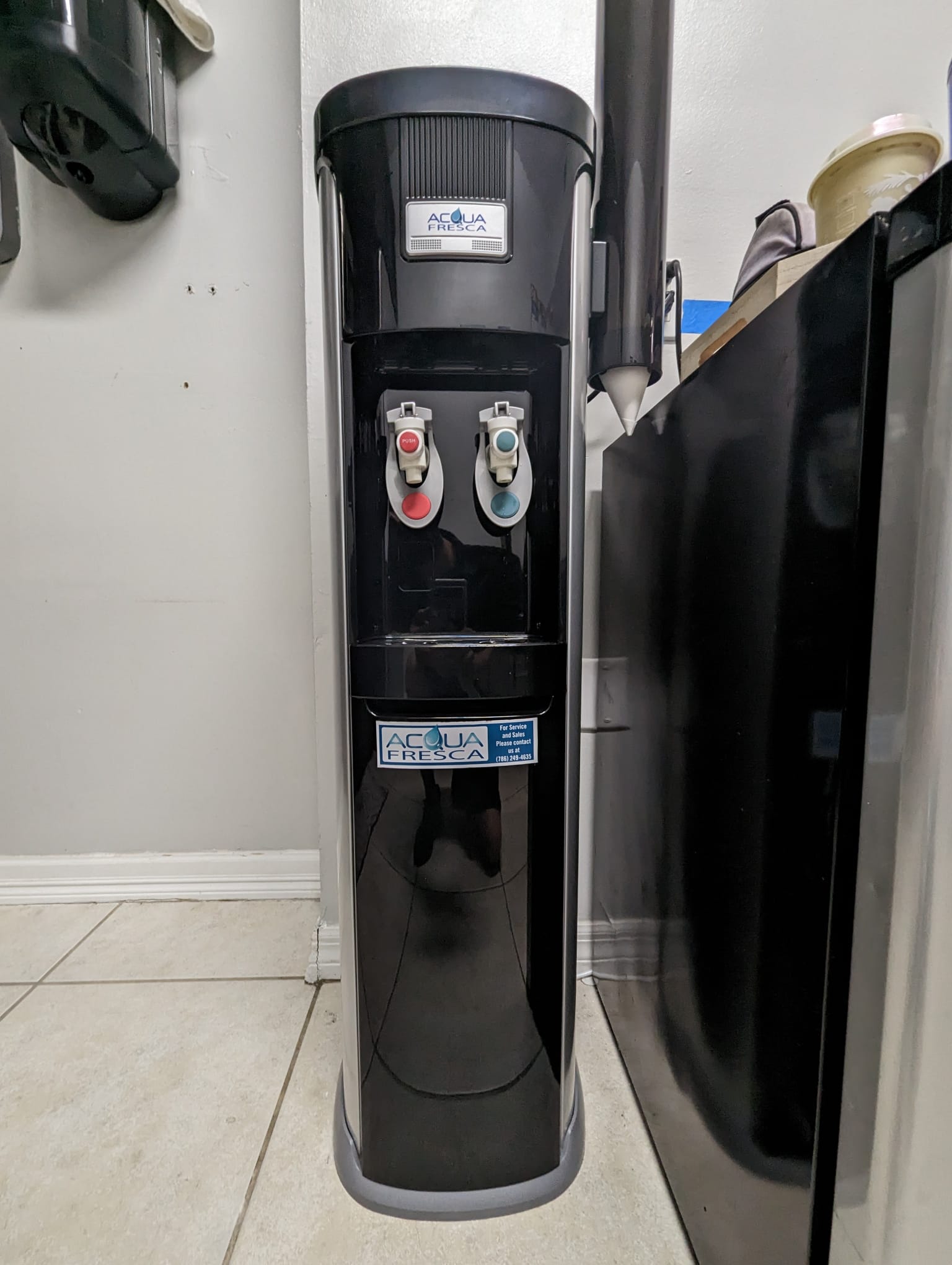 AcquaFrescaInc_BottlessWaterCoolers_20