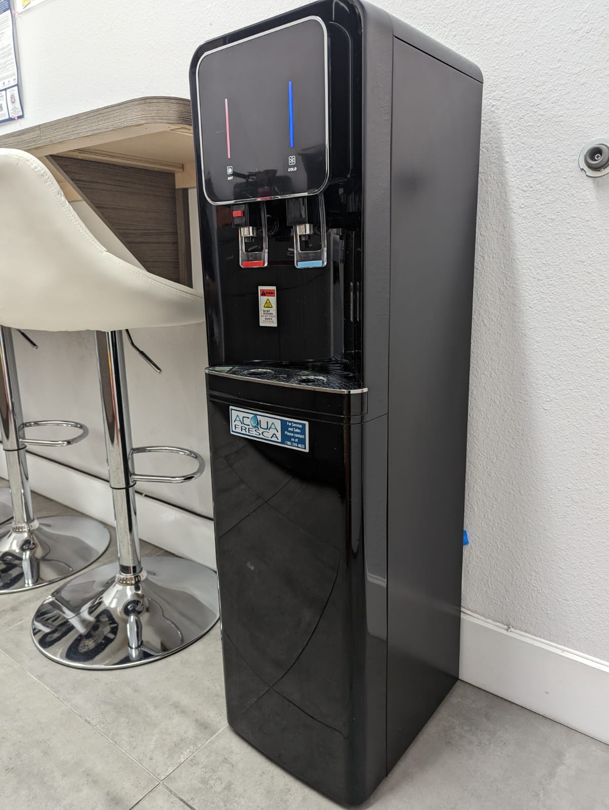 AcquaFrescaInc_BottlessWaterCoolers_35