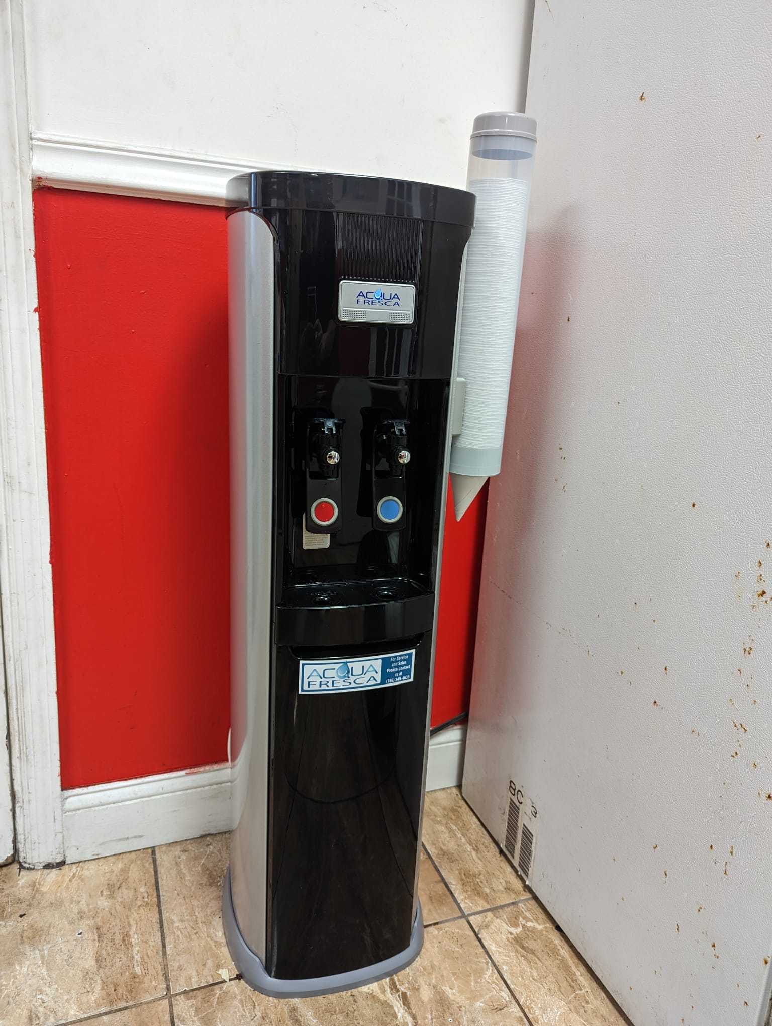 AcquaFrescaInc_BottlessWaterCoolers_48